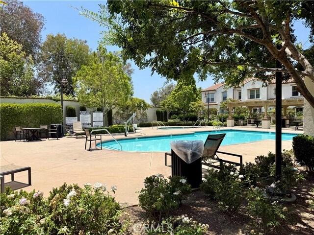 Building Photo - 2462 Sanabria Ln