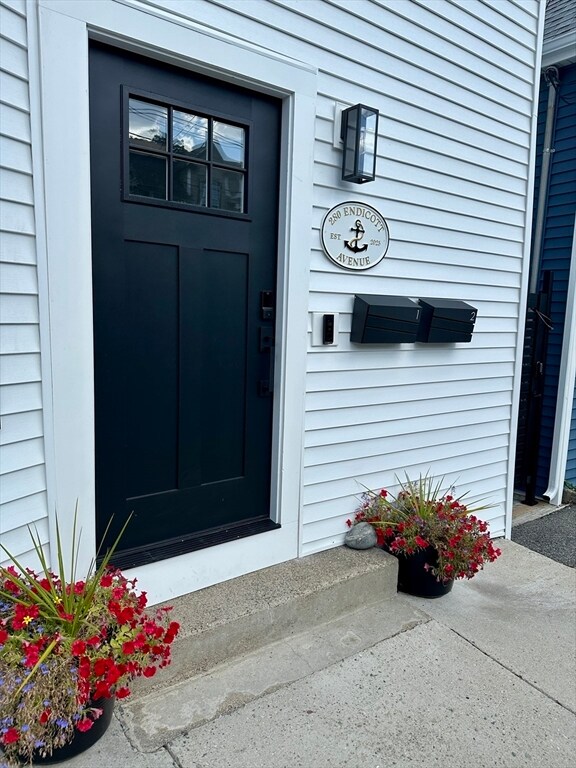 Building Photo - 280 Endicott Ave