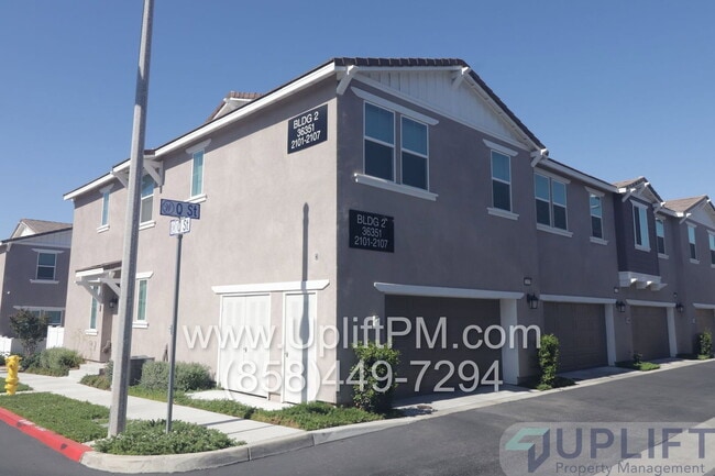 Building Photo - 36351 Elizabeth Ln