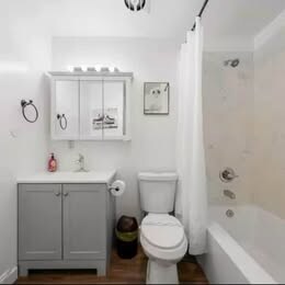 Building Photo - 5365 Elsinore Way