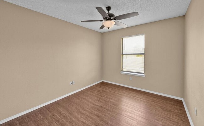 Building Photo - Move-In Ready 3BR Home for Rent in Waco