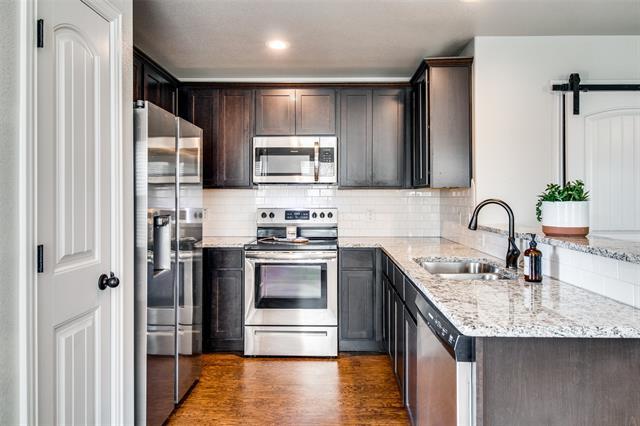 Building Photo - 209 W Forest Ave