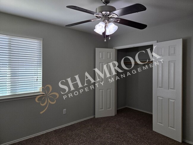 Building Photo - 6509 Tejas Dr