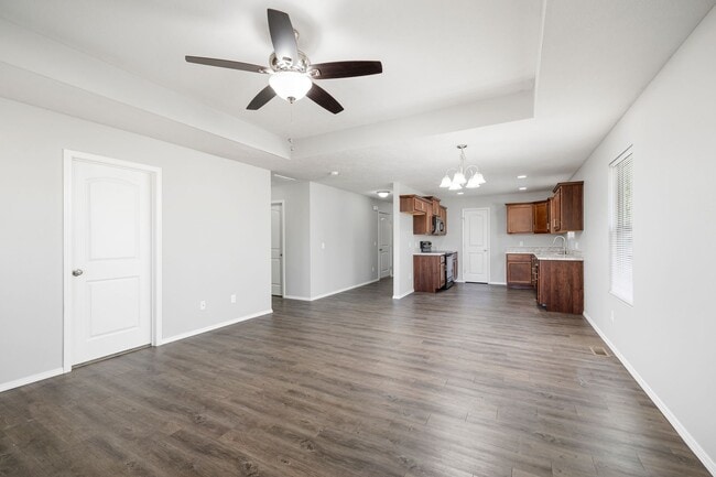 Building Photo - 4 Bedroom Home in Willard School Districts