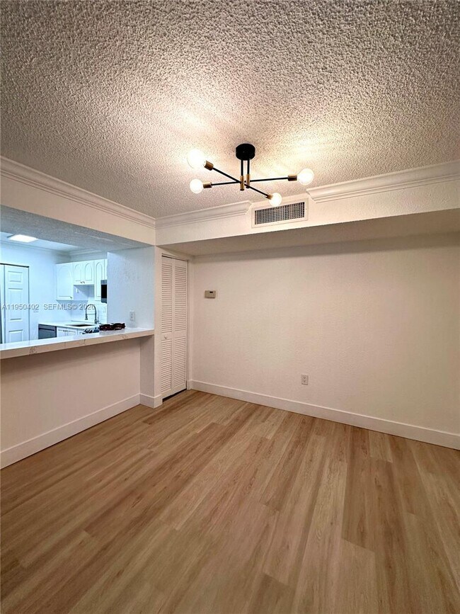 Building Photo - 10795 SW 108th Ave