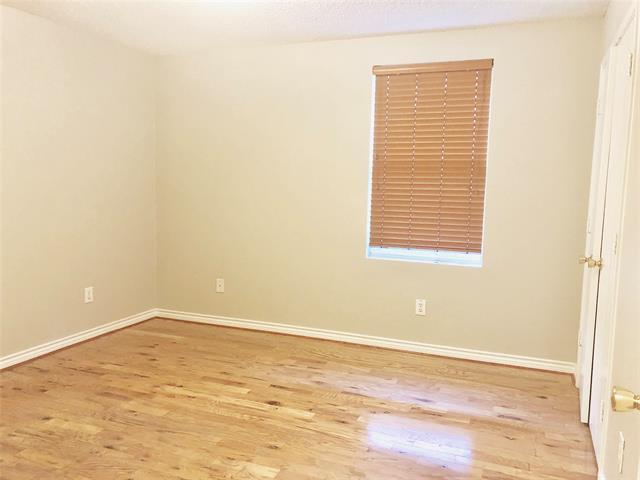 Building Photo - 1620 Flagstone Ln
