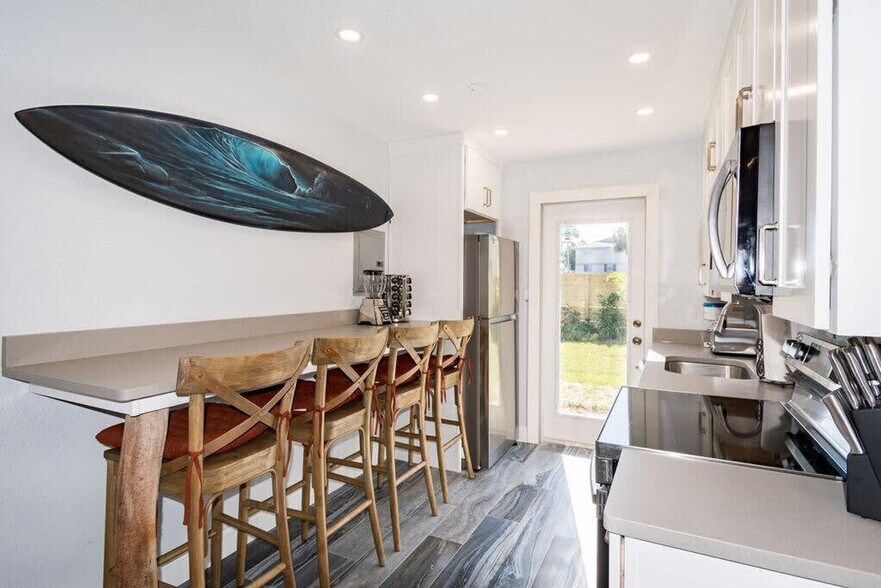 Building Photo - 400 S Atlantic Ave