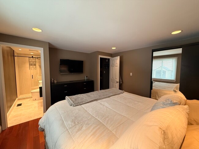 Building Photo - 19013 Quail Valley Blvd