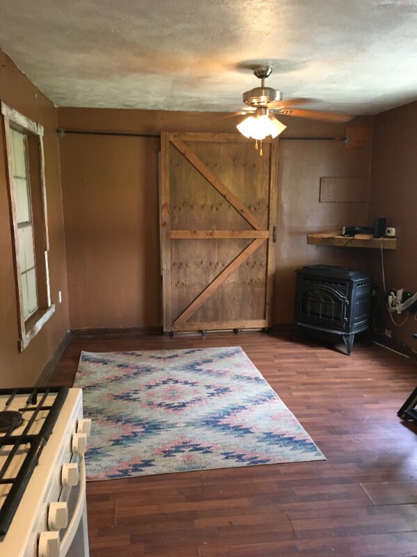 Building Photo - 202 Bois D Arc St