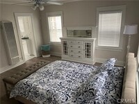 Building Photo - 410 N Rose Ave