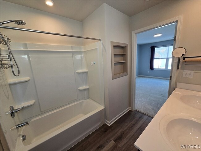 Building Photo - 113 South Dr