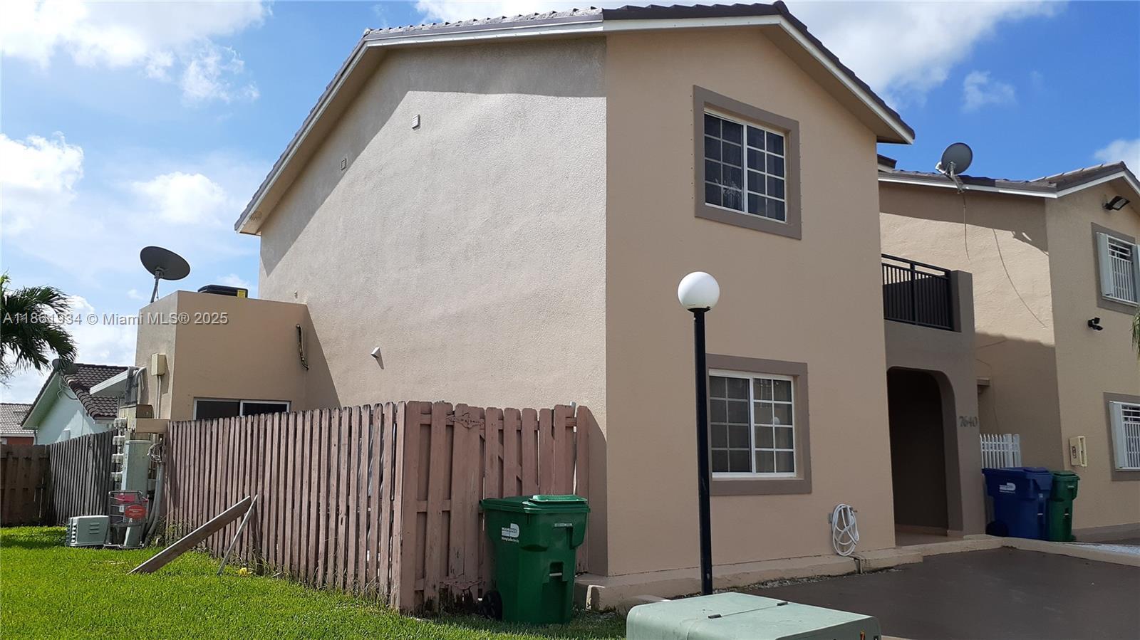 Building Photo - 7640 NW 182nd Ter