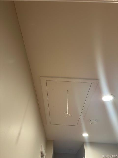 Building Photo - 312 Edwards Pl