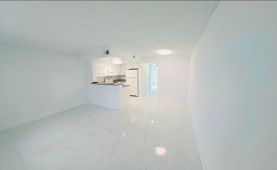 Building Photo - 510 NW 86th Pl