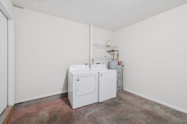 Building Photo - 269 A EXECUTIVE AVE, CLARKSVILLE, TN 37042