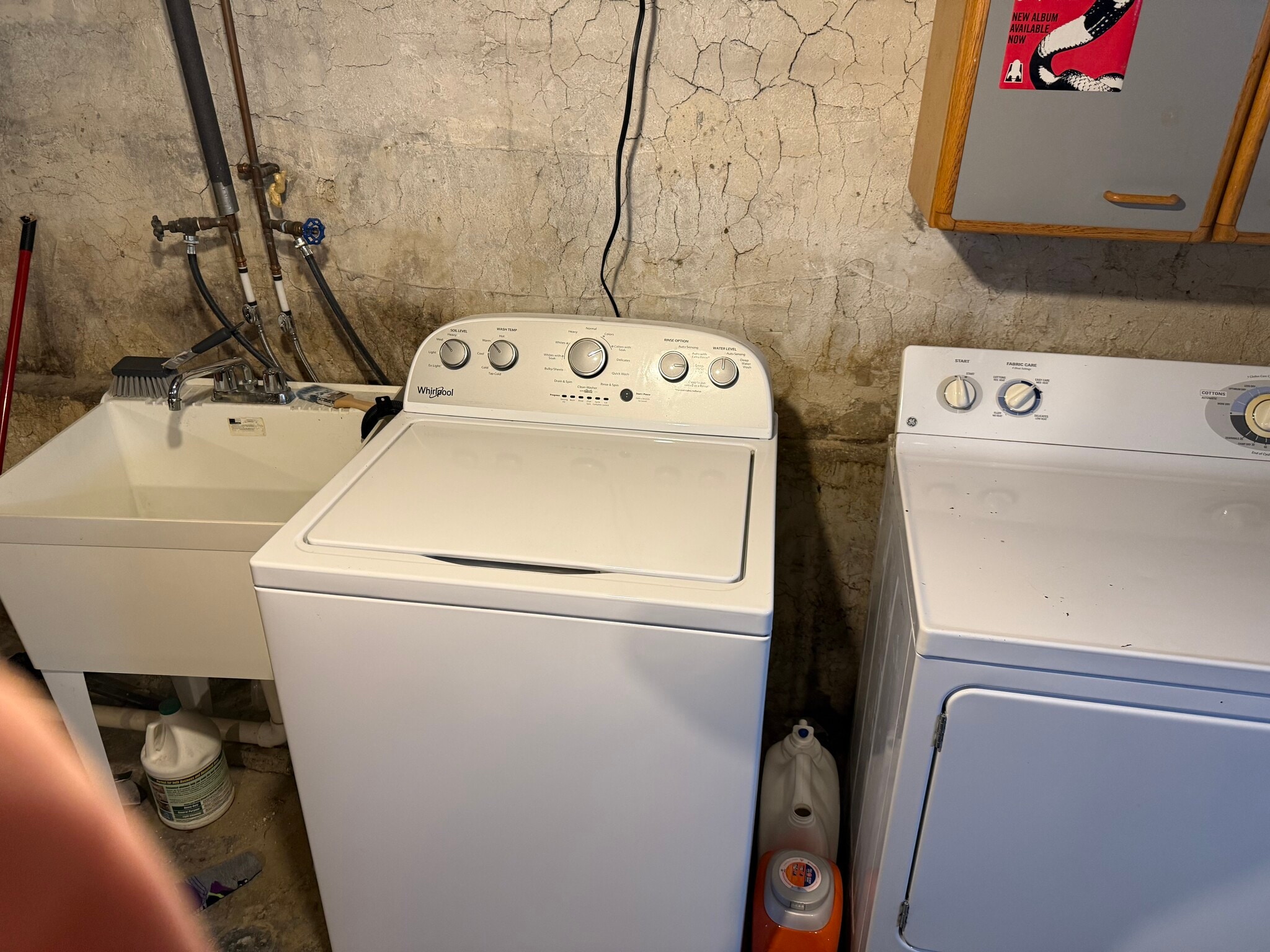 Basement Laundry - 41 Spencer Ave