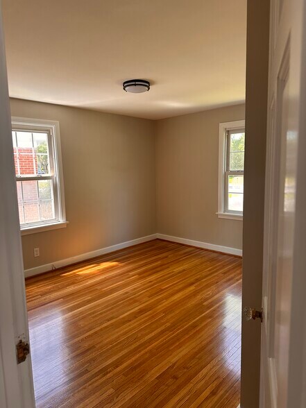 Second Bedroom - 129 Charlotte Ave