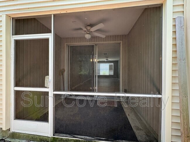 Building Photo - 11022 Black Swan Ct