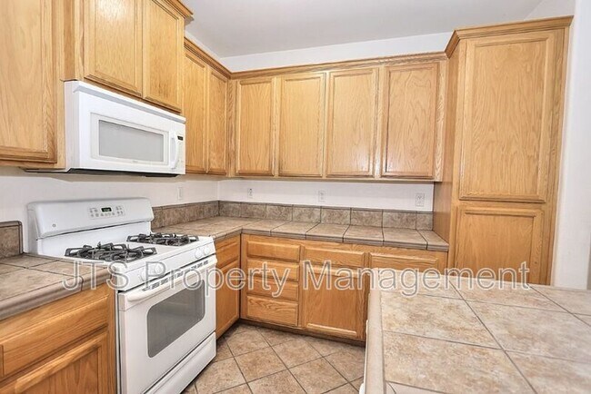 Building Photo - 506 Navigator Dr