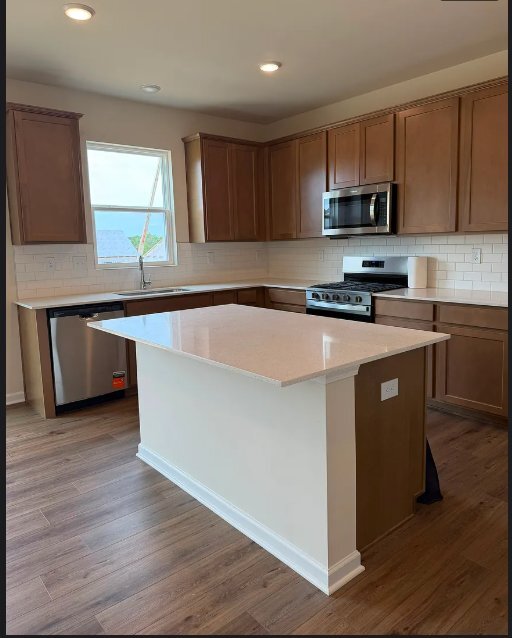 Building Photo - 16935 Aiken Rdg Cir