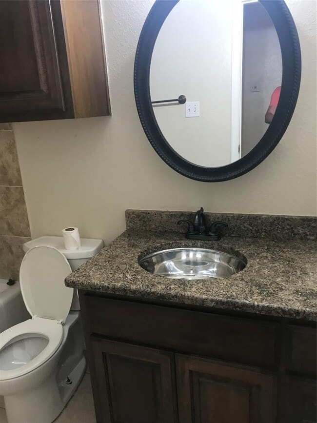 Building Photo - 12166 Metric Blvd