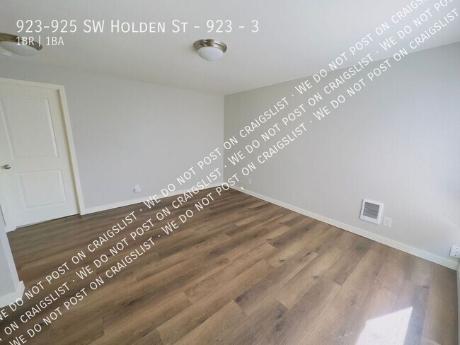 Building Photo - West Seattle 1 bed 1 bath