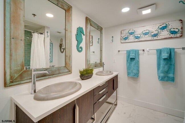 Building Photo - 3101 Boardwalk