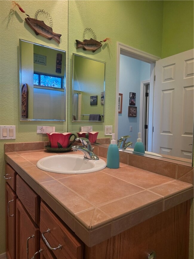 Building Photo - 2842 Fort Silver Dr