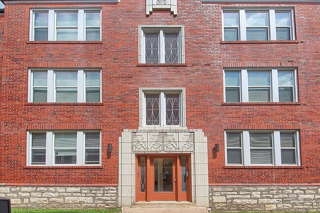 Building Photo - South City Oasis