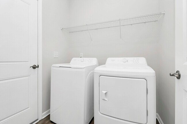 Building Photo - 1617 Swallow Tail Dr