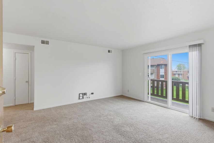 Interior Photo - Broadway Apartments