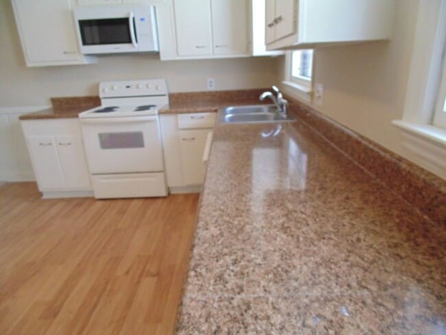 Building Photo - Charming 3BR House in Winston Salem
