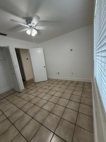 Building Photo - 12014 SW 110th Street Cir E