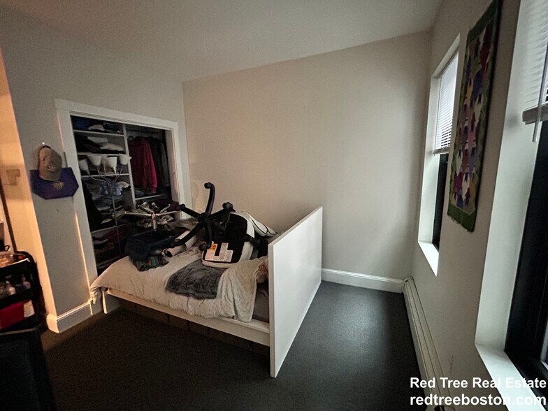 Apt 304 - 845 Beacon St