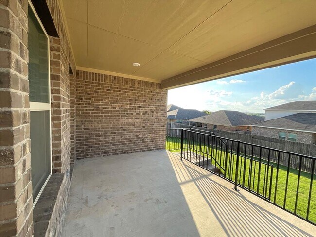 Building Photo - 1629 Dubiel Dr