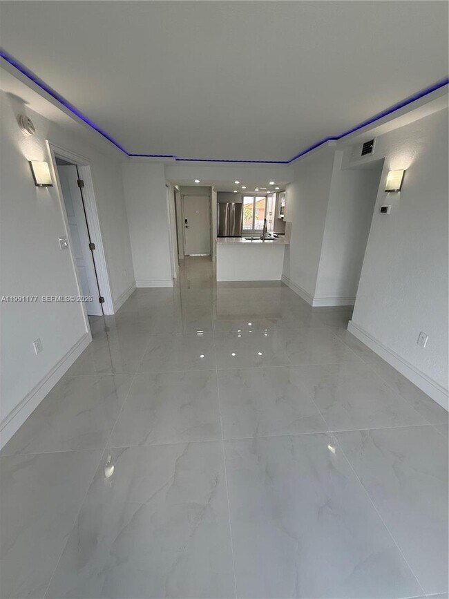 Building Photo - West Okeechobee Road, Hialeah, FL 33016 - 3 BR 2 BA condo