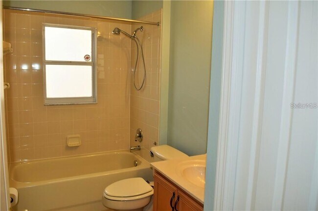 Building Photo - 29530 Waggle Dr