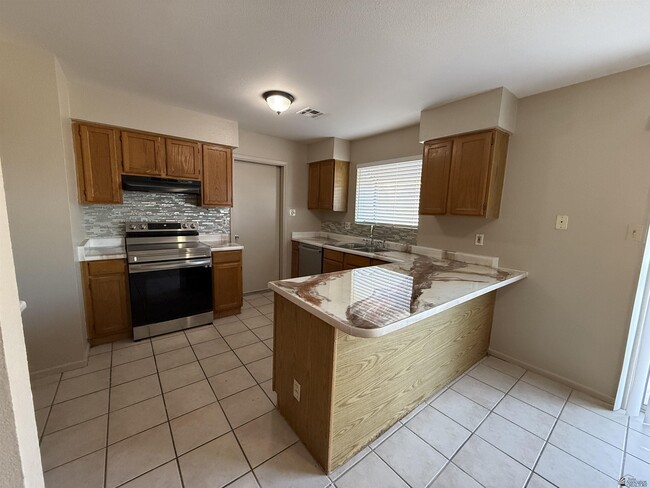 Building Photo - 1791 S 45th Dr