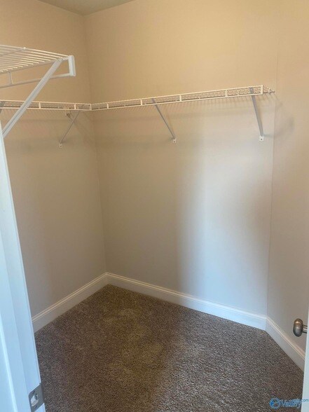 Building Photo - 109 Sorrelweed Dr