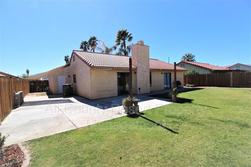 Building Photo - 82360 Priscilla Ct