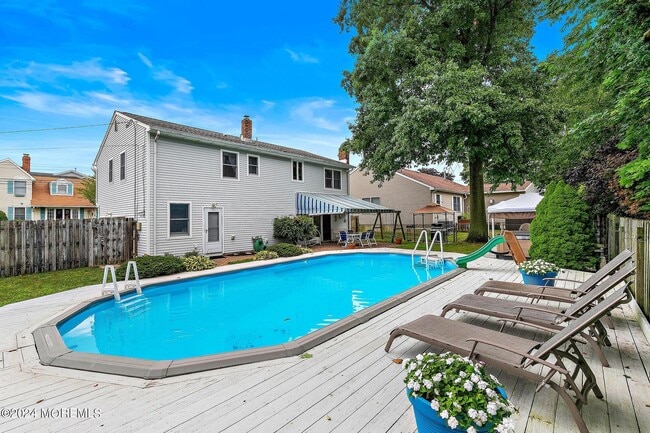 Building Photo - 14 S Rd