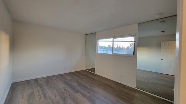 Building Photo - 289 Jose Figueres Ave