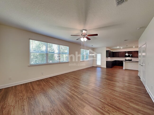 Building Photo - 1847 Silver Point