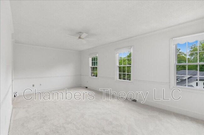 Building Photo - 1436 Ironwood Dr