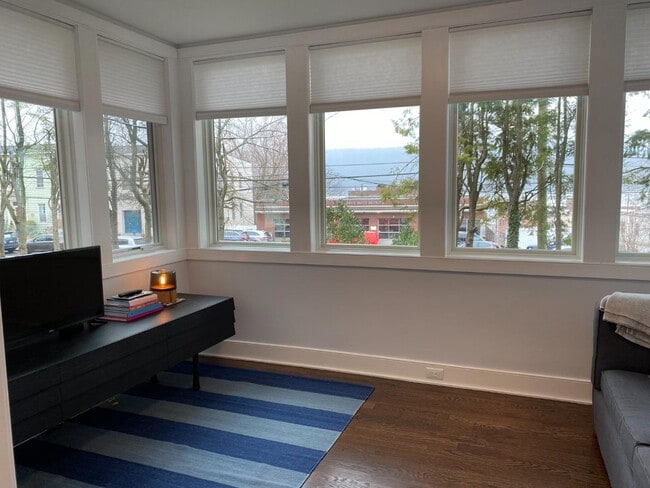 Building Photo - 32-34 Washington Avenue - Unit 2