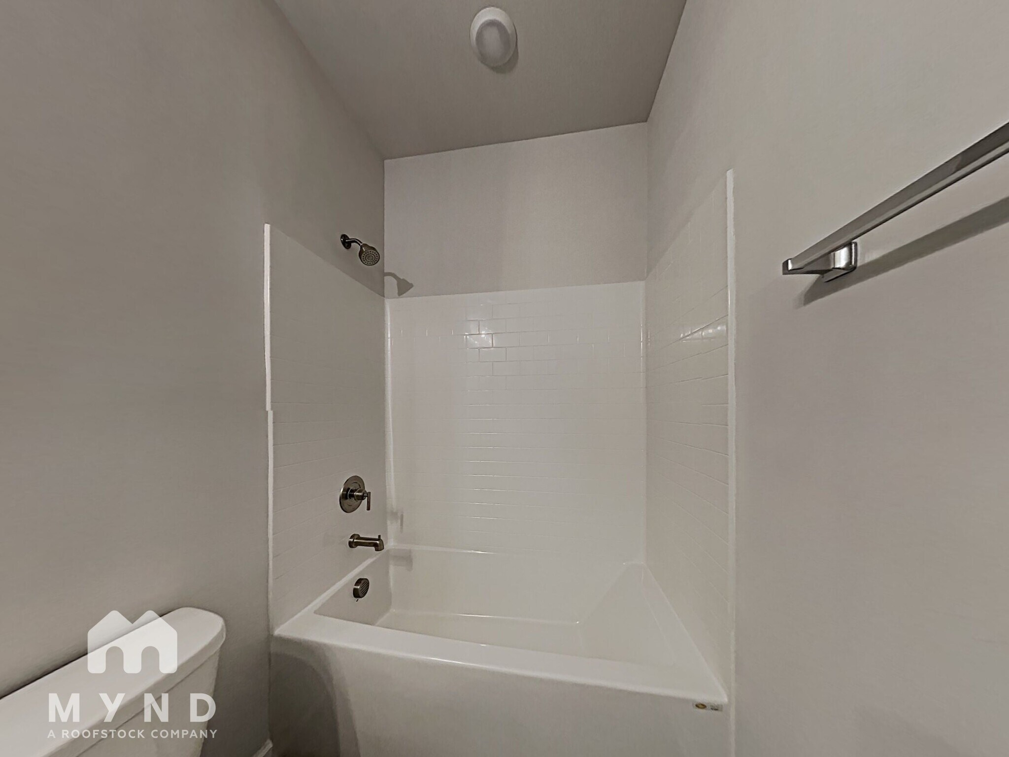 Building Photo - 719 Riverwood Pass