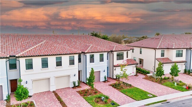 Building Photo - 1426 Weeping Willow Ct