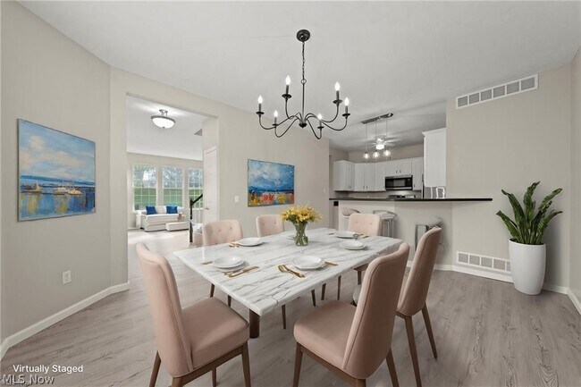 Building Photo - 2547 Wyndgate Ct