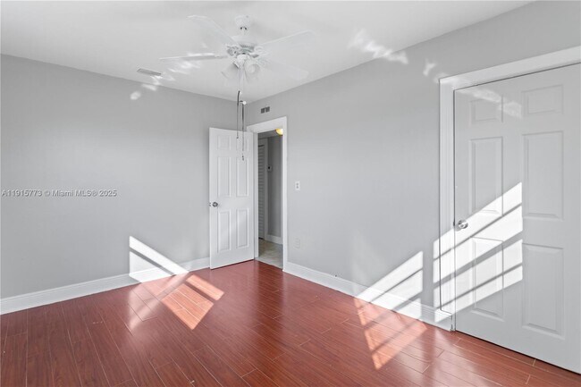 Building Photo - 19631 NW 6th Ct