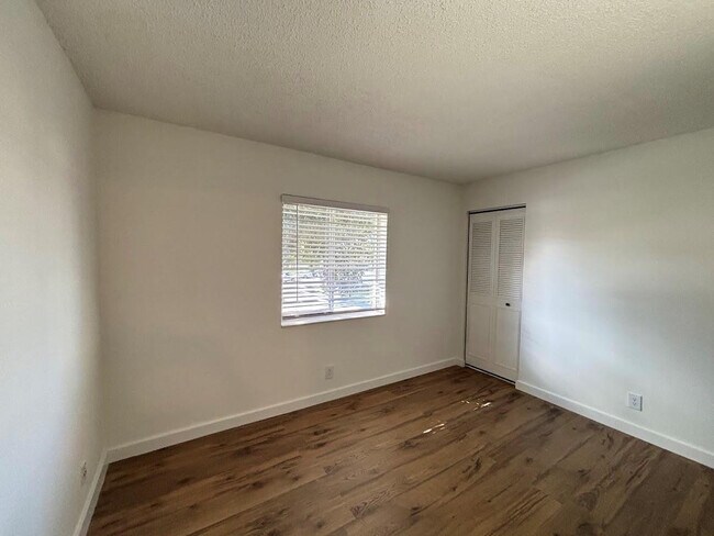 Building Photo - 4962 Sable Pine Cir